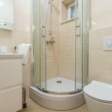 Guest house Stonehouse