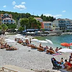 Stonehouse 3* Милна